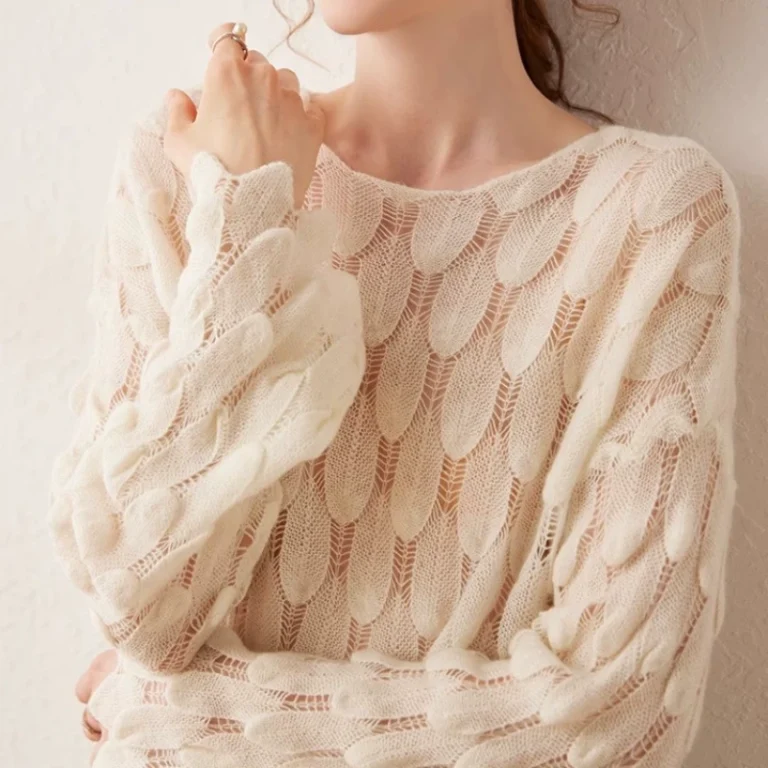Women's sweater factory (3)