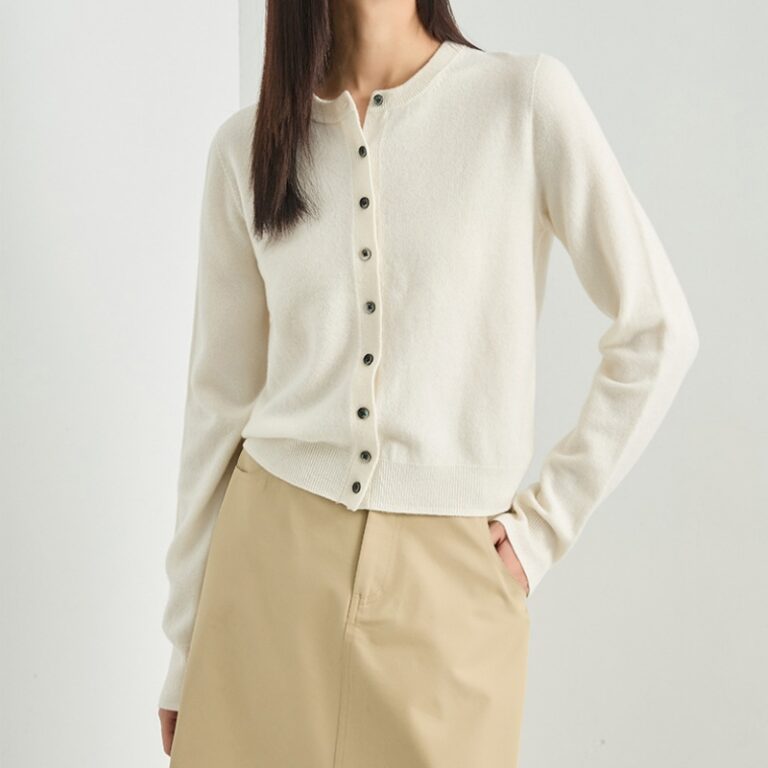Women's sweater factory (4)