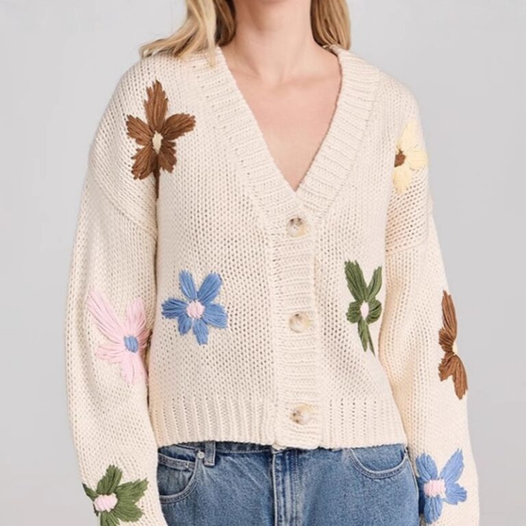 Women's sweater factory (3)