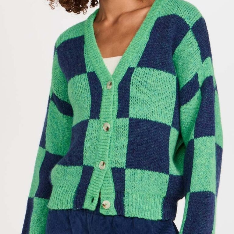 Women's sweater factory (5)